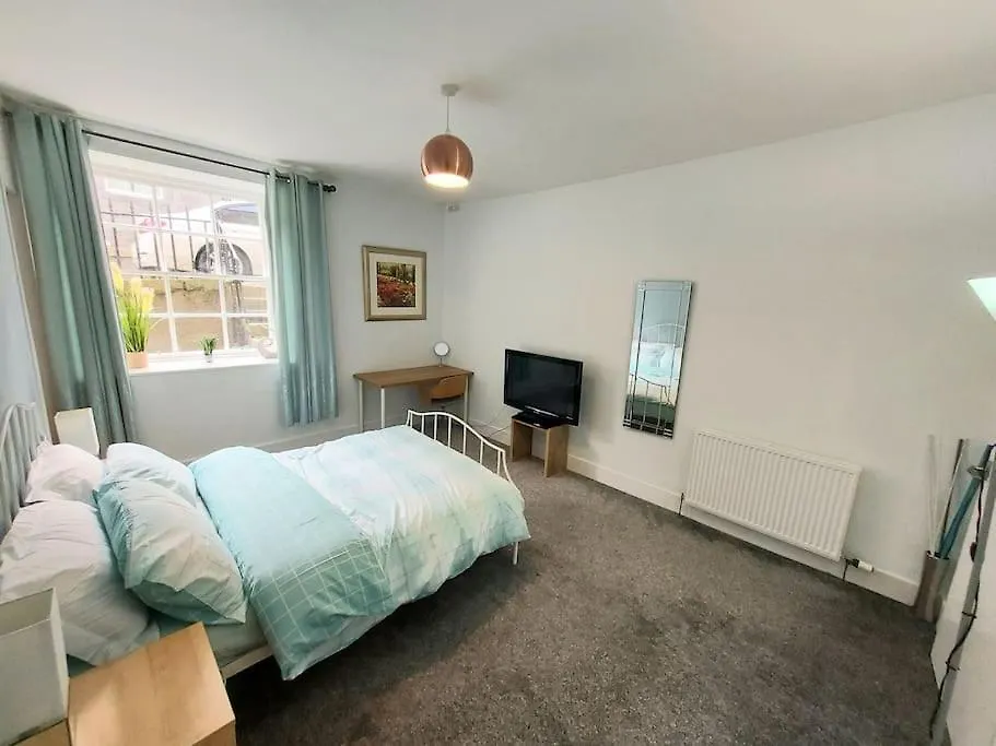 Granite Getaways - The Terrace Below Aberdeen
